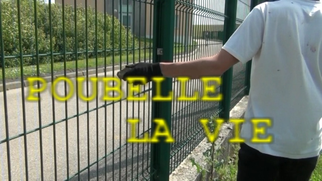 Capture-poubelle la vie